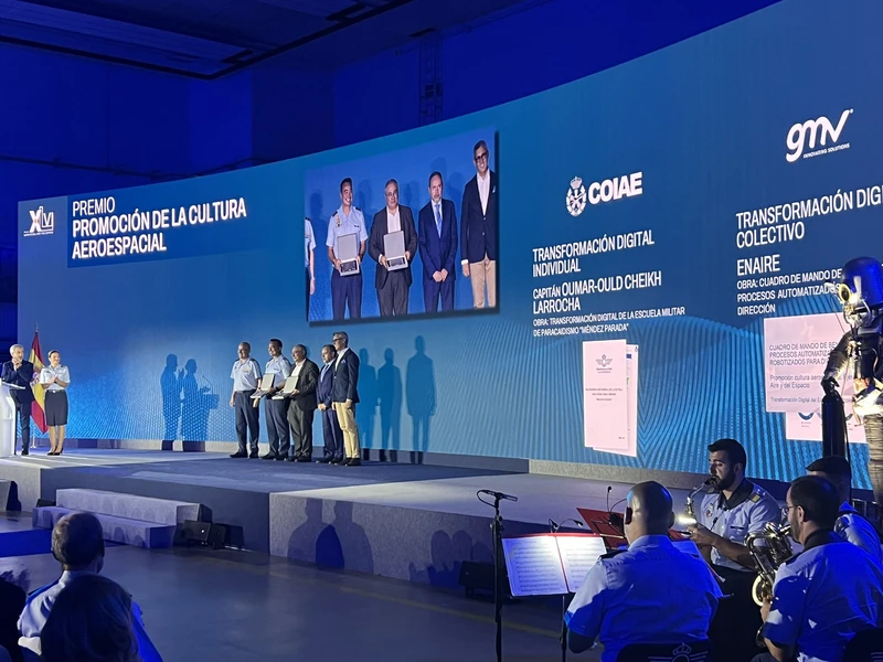 Enaire ha sido reconocida en el Premio Promoción de la Cultura Aeroespacial del Ejército del Aire y del Espacio